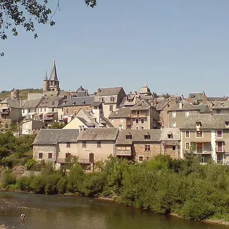 T 2 Dans Village 3 *** à Saint Geniez 2 Piscines Chauffée Appartement *