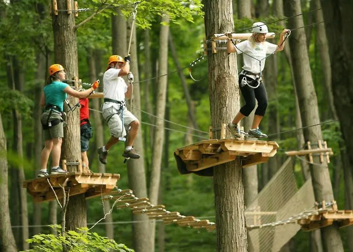 T 2 Dans Village 3 *** A Saint Geniez 2 Piscines Chauffee