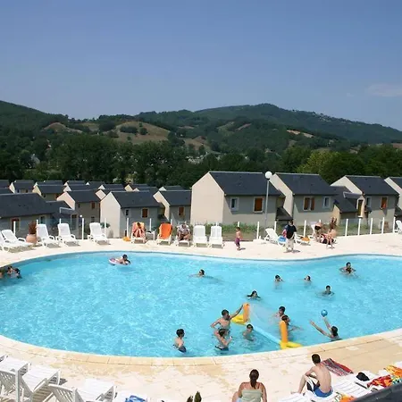 Apartamento T 2 Dans Village 3 *** à Saint Geniez 2 Piscines Chauffée *