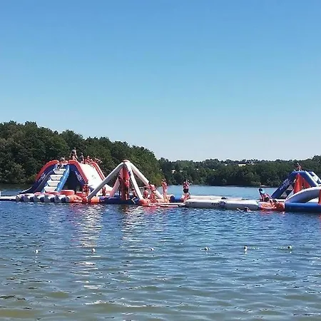 Апартаменты T 2 Dans Village 3 *** A Saint Geniez 2 Piscines Chauffee Pierrefiche (Aveyron)