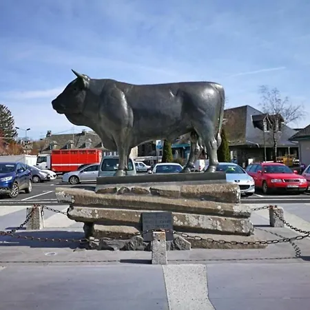 Апартаменты T 2 Dans Village 3 *** A Saint Geniez 2 Piscines Chauffee Pierrefiche (Aveyron)