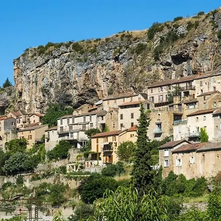 T 2 Dans Village 3 *** à Saint Geniez 2 Piscines Chauffée Pierrefiche (Aveyron)