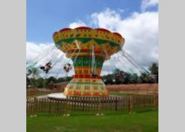 T 2 Dans Village 3 *** A Saint Geniez 2 Piscines Chauffee Pierrefiche (Aveyron)